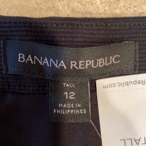 NWT women’s Banana Republic skirt size 12 tall - Picture 5 of 6